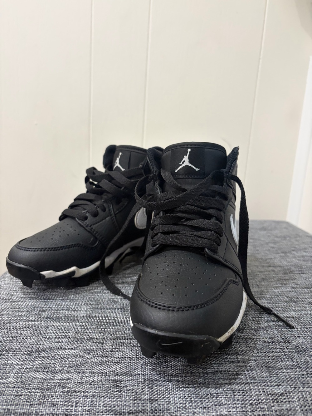 Jordan 1 Kids Mid Multi sport Cleats